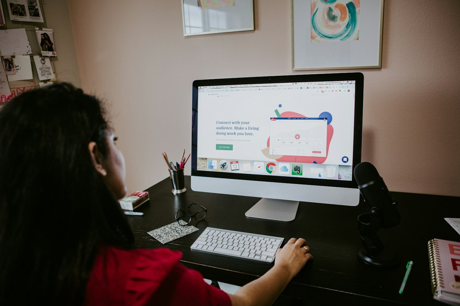 The Art of Authentic Storytelling Online
